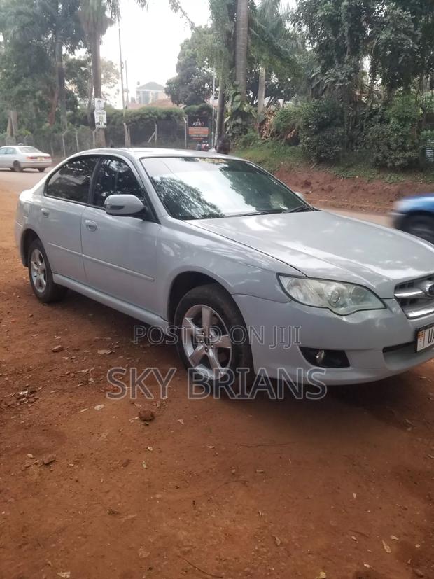 Subaru Legacy 2007 White