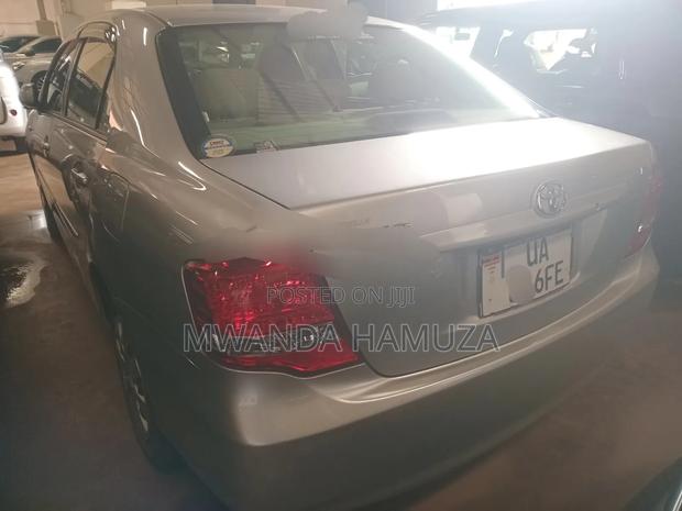 Toyota Axio 2012 Silver