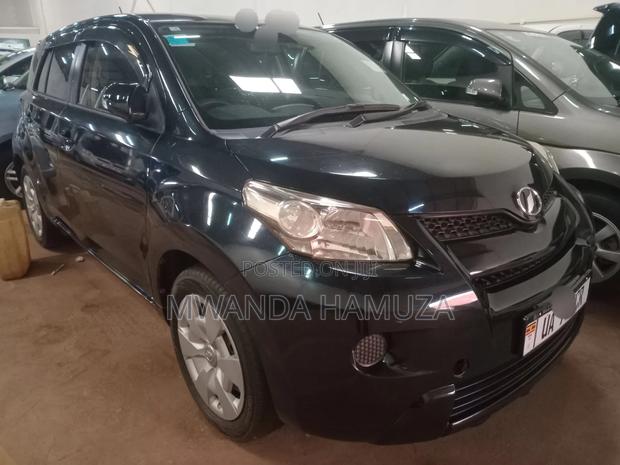 Toyota IST 2010 Black