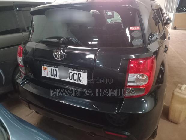 Toyota IST 2010 Black
