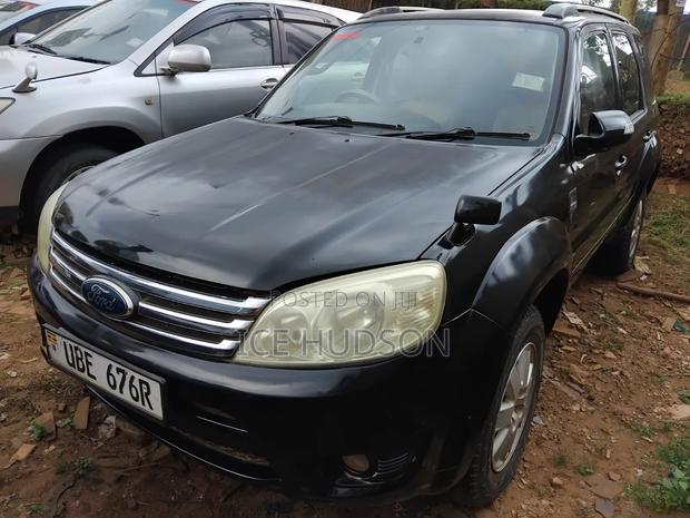 Ford Escape 2010 Black