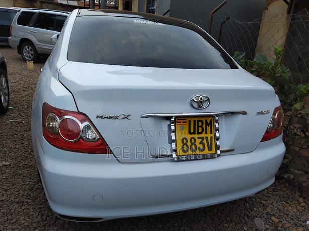 Toyota Mark X 2009 White