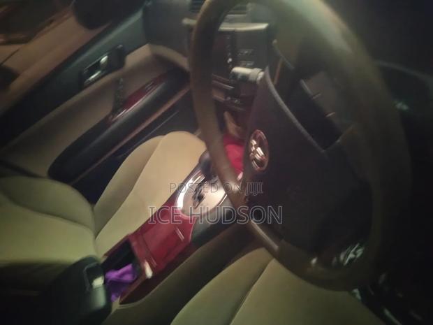 Toyota Mark X 2009 White