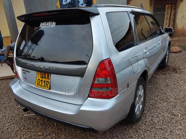 Subaru Forester 2004 Ivory