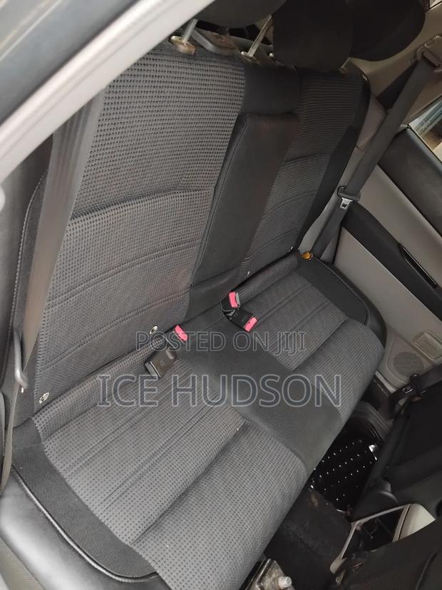 Subaru Forester 2004 Ivory