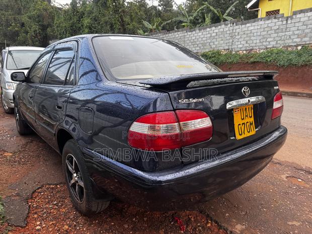 Toyota Corolla 1998 Blue