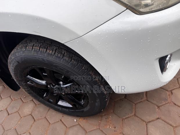 Toyota RAV4 2010 White