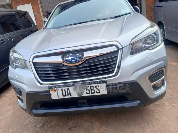 Subaru Forester 2018 Silver