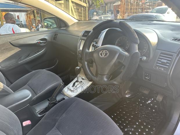 Toyota Corolla Fielder 1.5 Petrol AWD 2007 Silver