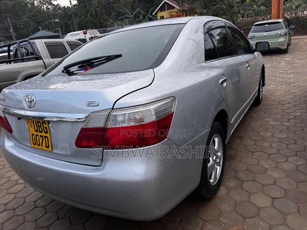 Toyota Premio 2009 Silver