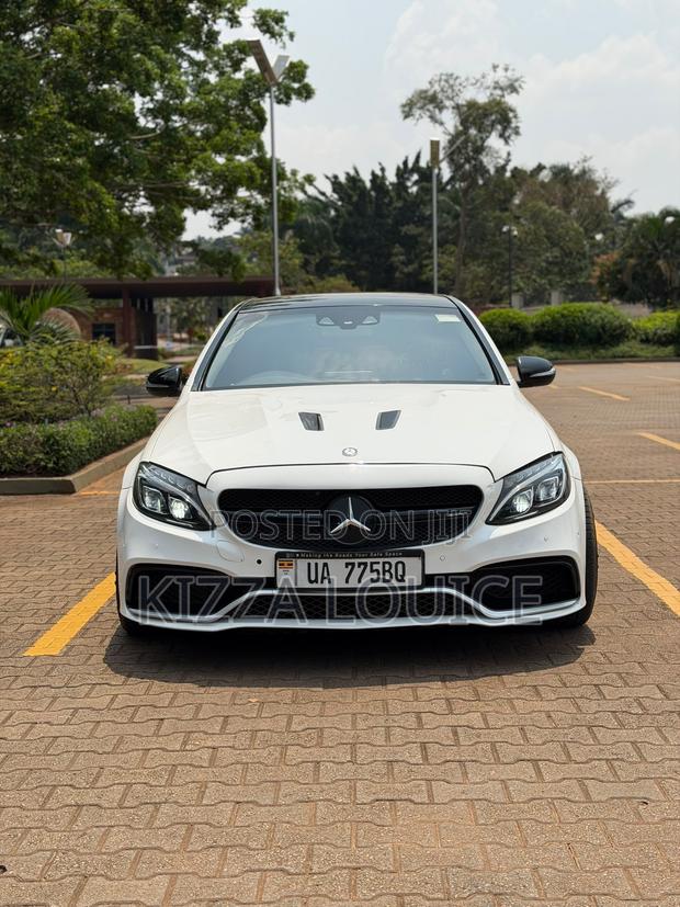Mercedes-Benz C200 2017 White