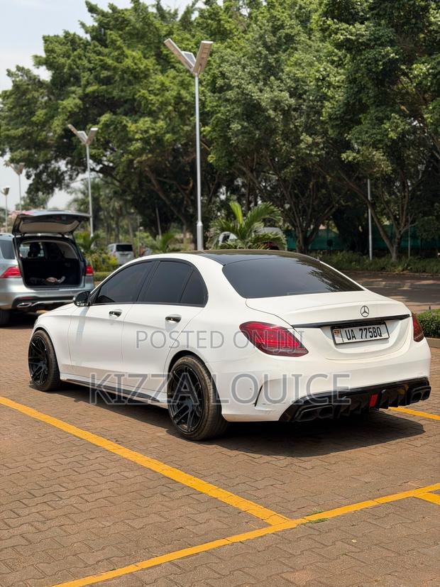 Mercedes-Benz C200 2017 White