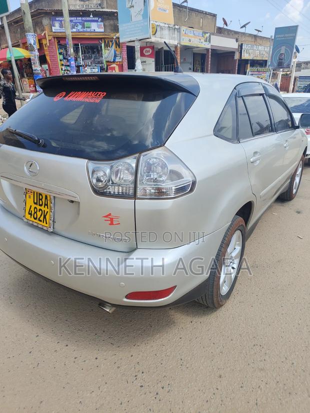 Toyota Harrier 2004 Silver