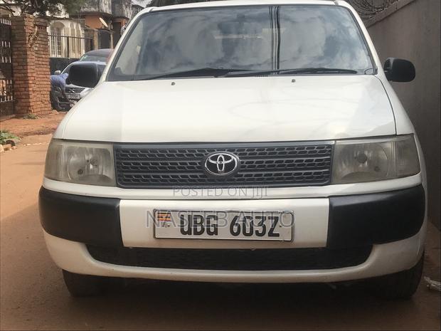 Toyota Probox 2007 White
