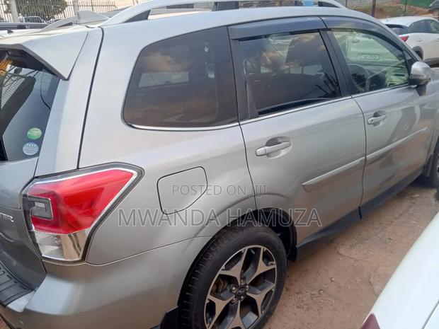 Subaru Forester 2017 Silver