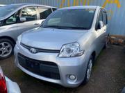 Toyota Sienta 2012 Silver for sale