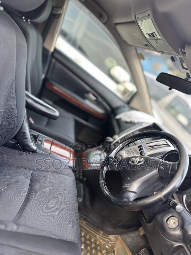 Toyota Harrier 2008 Silver