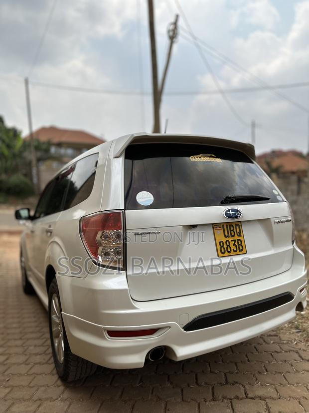 Subaru Forester 2011