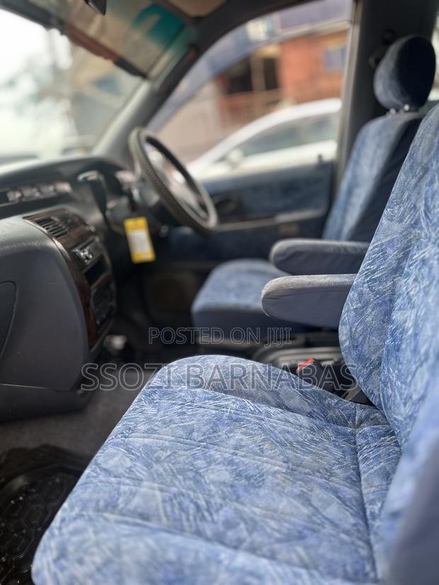 Toyota TownAce Noah 1998 White