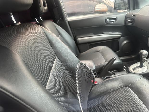 Nissan X-Trail 2011 Silver