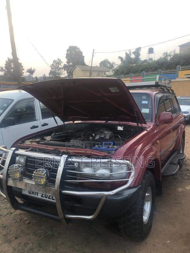 Toyota Land Cruiser 1996 Red