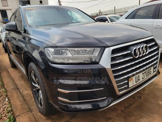 Audi Q7 3.0T Premium AWD quattro 2017 Black