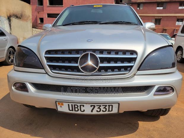 Mercedes-Benz M Class ML 350 AWD 4Matic (3.5L V6 7A) 2006 Silver