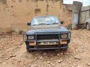 Nissan Pick-Up 1994 Gray for sale