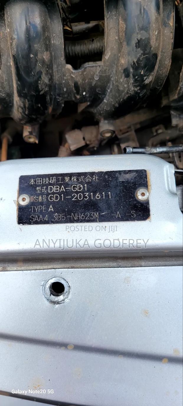 Honda Fit Aria 2004 Silver