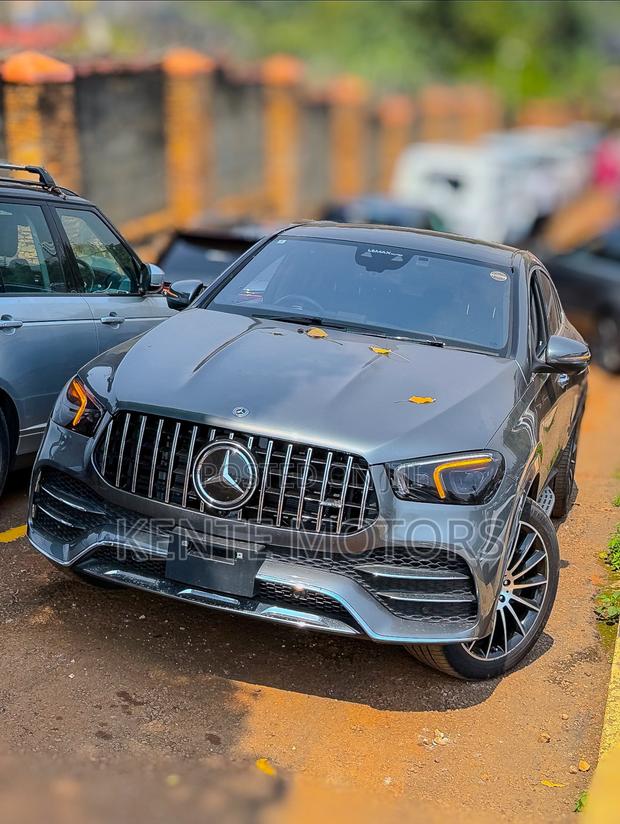 Mercedes-Benz GLE-Class GLE 400d 4MATIC 2021 Gray