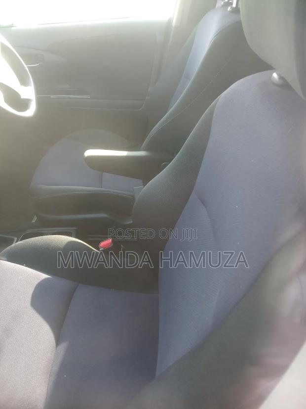 Toyota Wish 2013 White