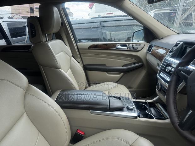 Mercedes-Benz M Class ML350 4dr SUV (3.5L 6cyl 7A) 2014 Gray