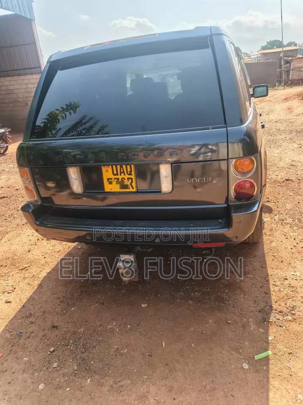 Rover 2000 2003 Black