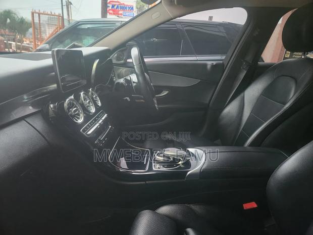 Mercedes-Benz C200 2016 White
