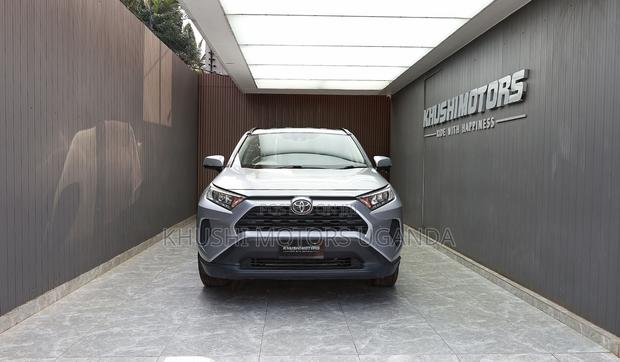 Toyota RAV4 2020 Silver