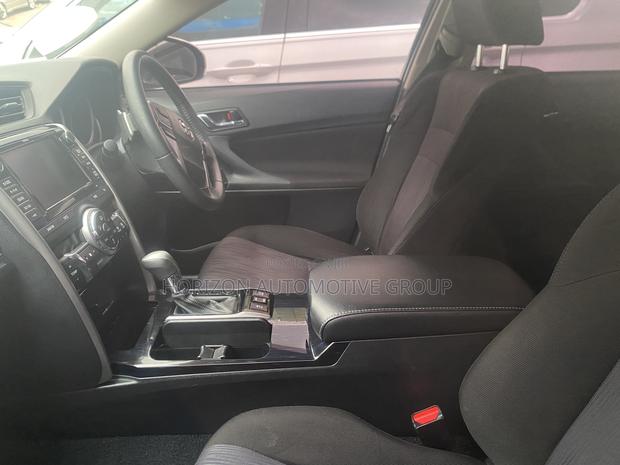 Toyota Mark X 2.5 AWD 2014 Silver