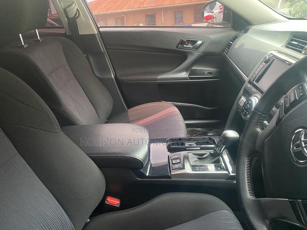 Toyota Mark X 2.5 AWD 2014 Silver