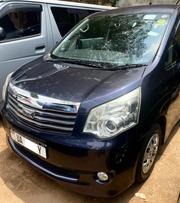 Toyota Noah 2012 Teal for sale