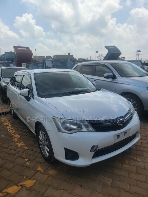 Toyota Corolla 2013 White
