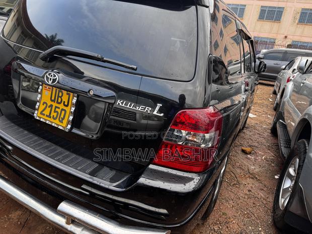 Toyota Kluger 2008 Black