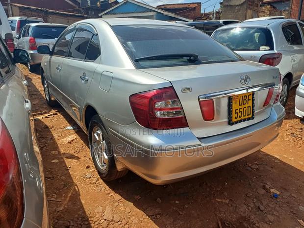 Toyota Premio 2005 Silver