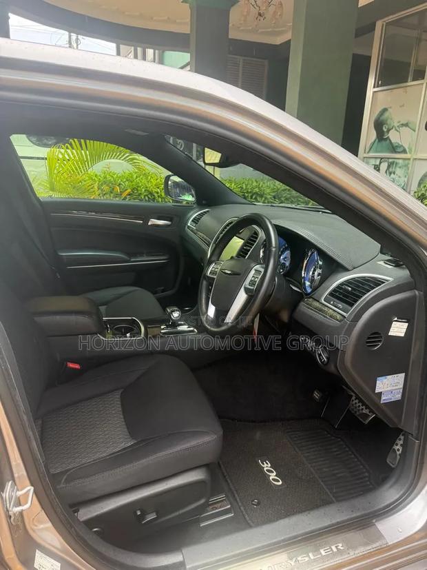 Chrysler 300 2015 Silver