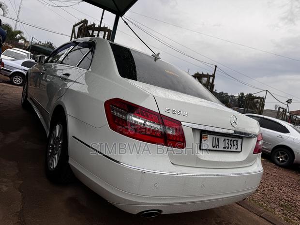 Mercedes-Benz E300 2010 White