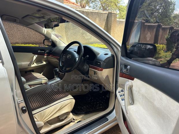 Toyota Premio 1.8 FWD 2003 Silver