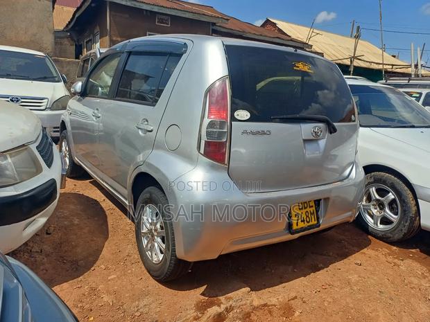 Toyota Passo 2006 Silver