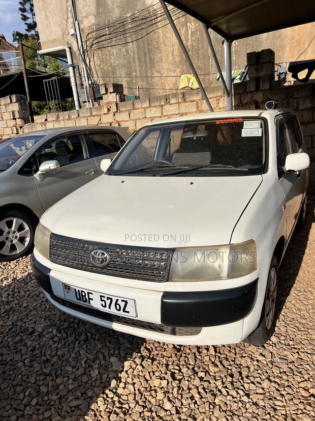 Toyota Probox 1.5 DX 4WD 2014 White
