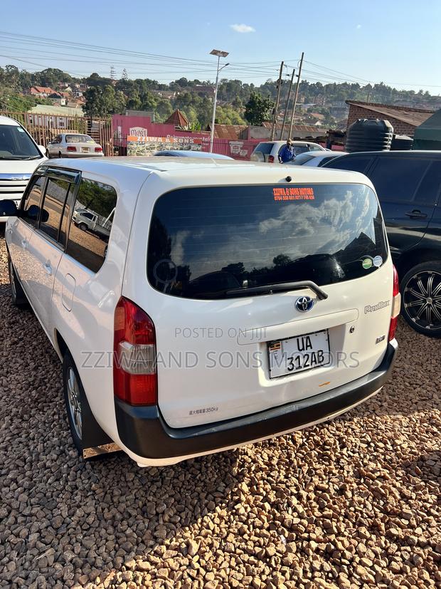 Toyota Probox 1.5 DX Comfort 4WD 2021 White
