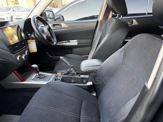 Subaru Forester 2010 Silver