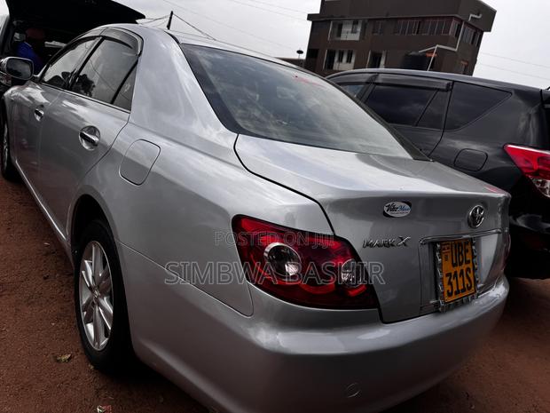 Toyota Mark X 2006 Silver