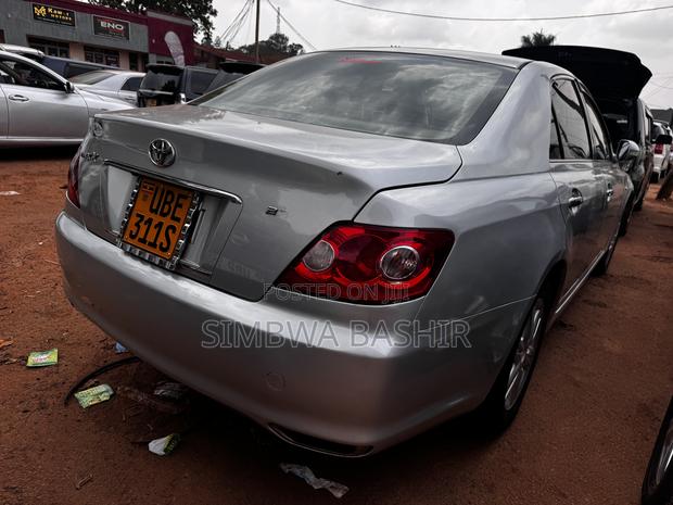 Toyota Mark X 2006 Silver